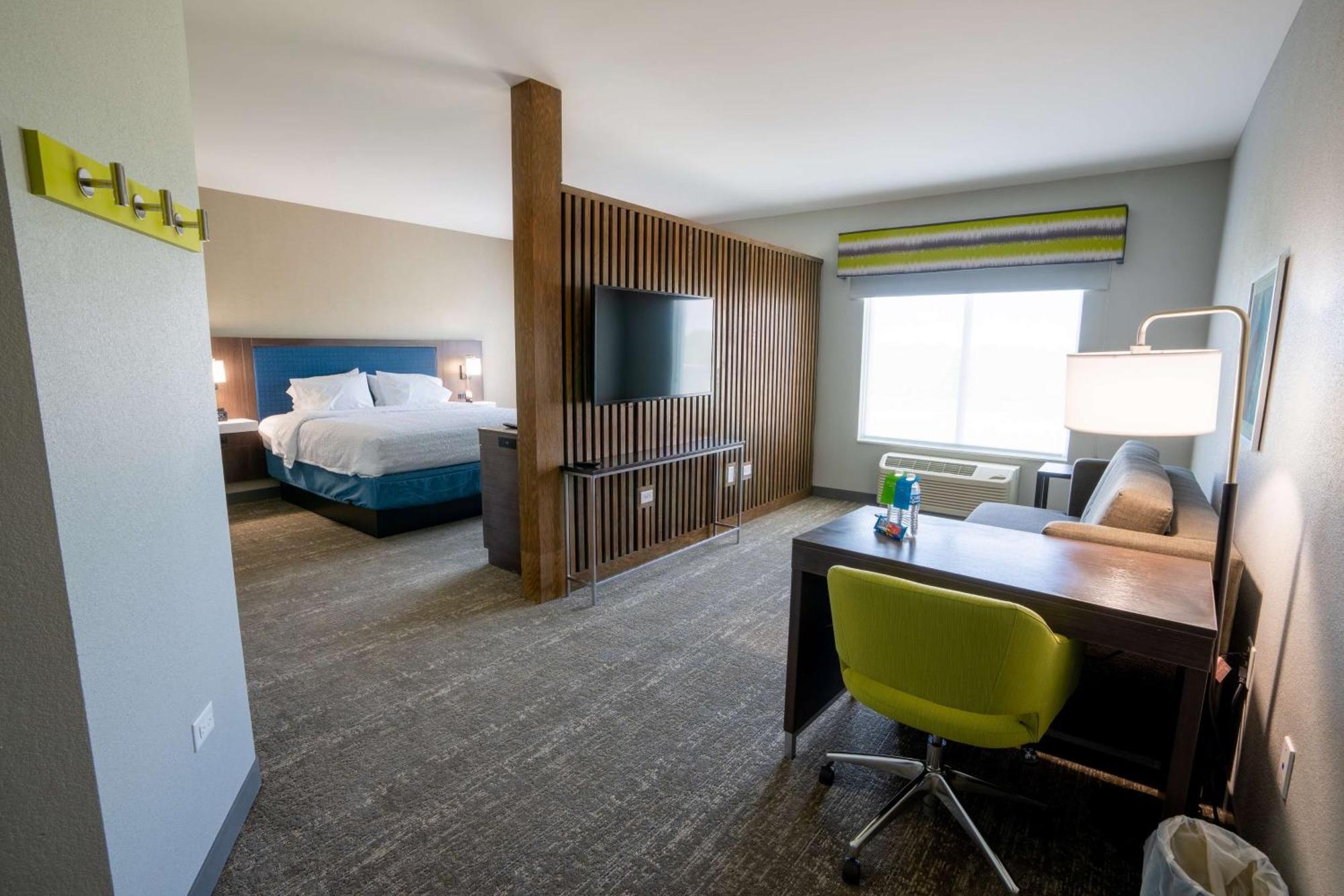Hampton Inn By Hilton Huntley Chicago Exterior foto