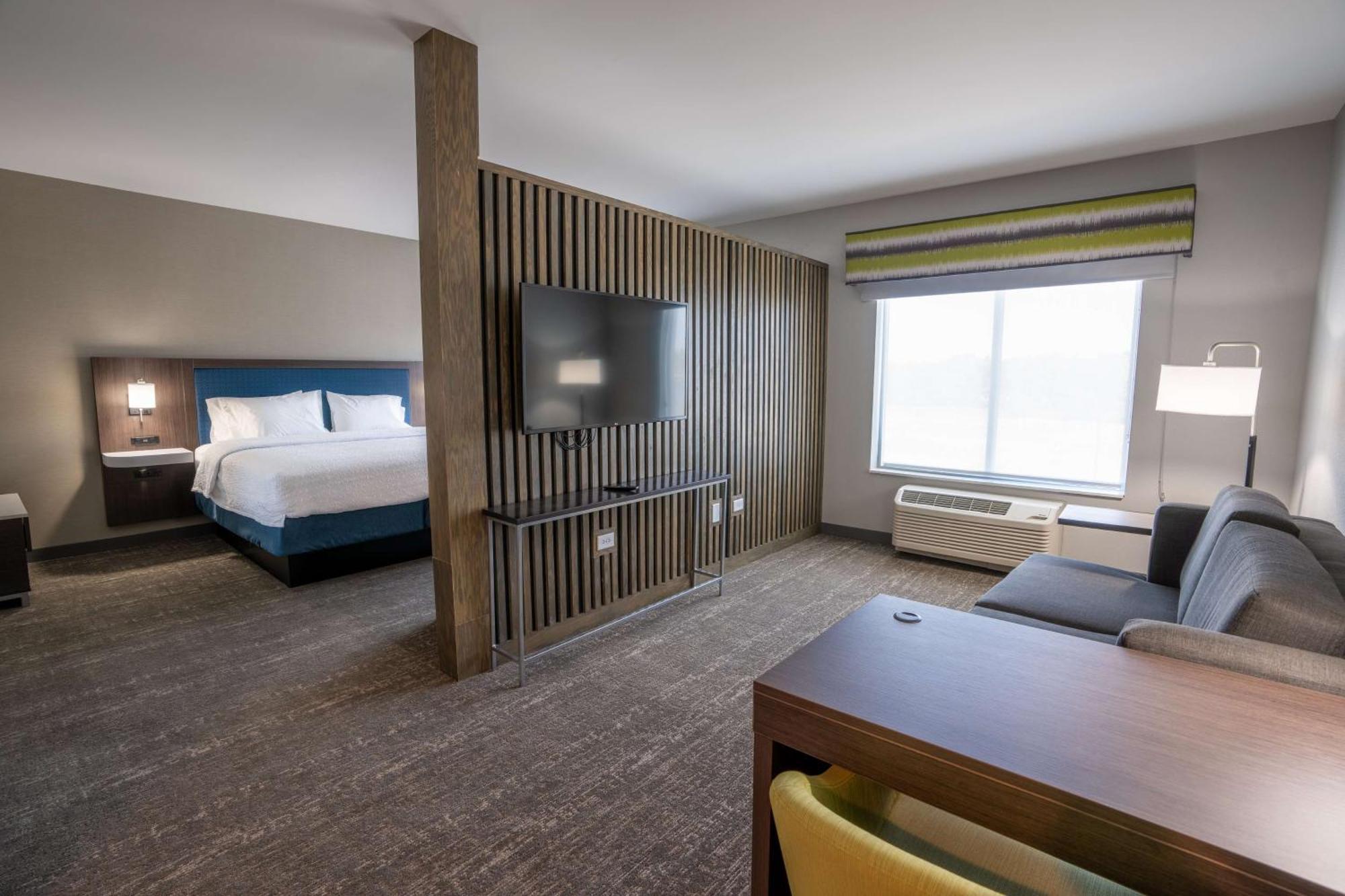 Hampton Inn By Hilton Huntley Chicago Exterior foto